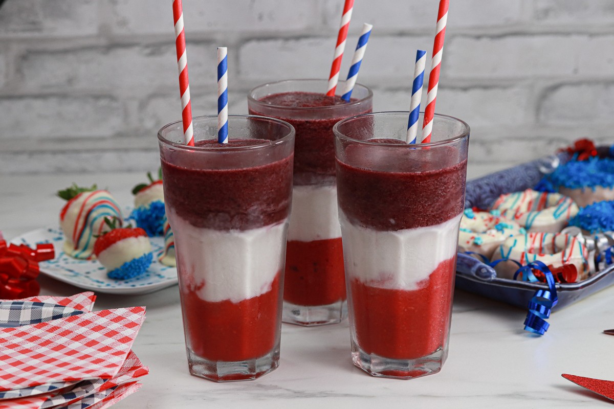 GlutenFree 4th of July Rocket Smoothie/Kinnikinnick Foods
